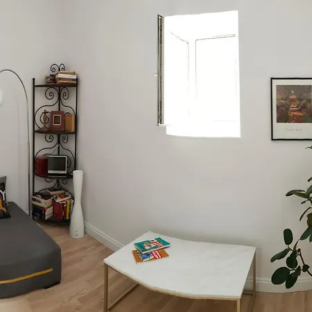 Daire For 4 Guests 2 Bedroom 80M2 Apartment Warsaw City Center, Quiet Courtyard *